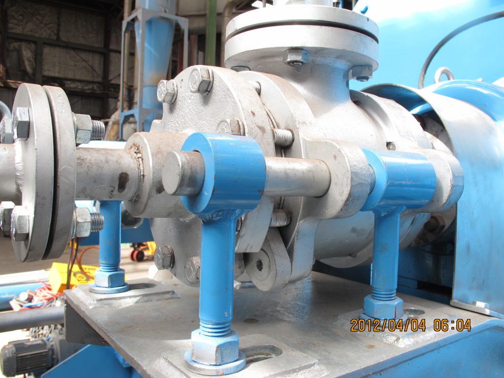 Rotary steam joint